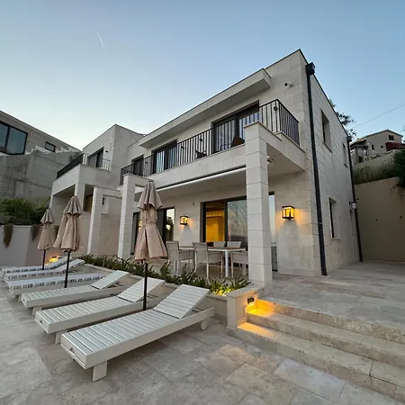 Exclusive Kaza - Przno Villa
